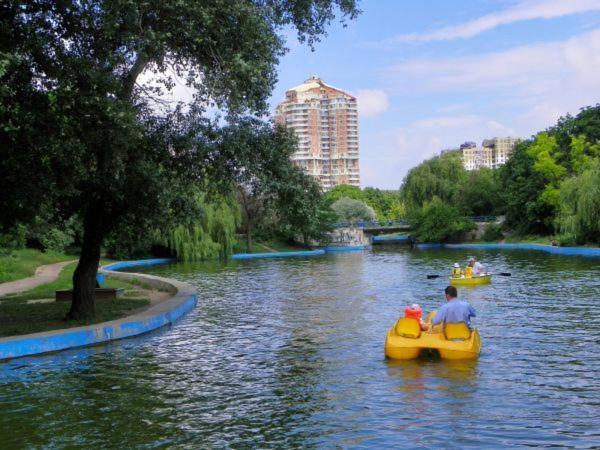 Квартира Возле Аркадии И Парка Победы С Балконом И Видом На Море Odessa Esterno foto